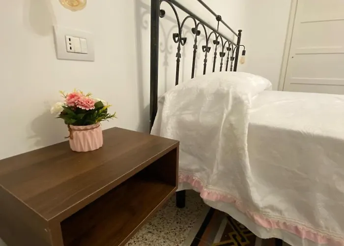 A Casa Di Nina 게스트하우스 갈라티나